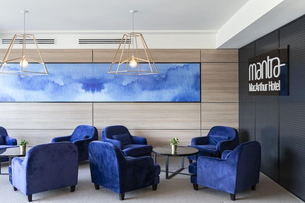 Mantra Macarthur Hotel Канберра Экстерьер фото